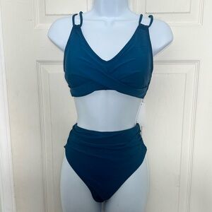 NWT Holipick Bikini‎ teal Size Medium Twist Front Tie Back